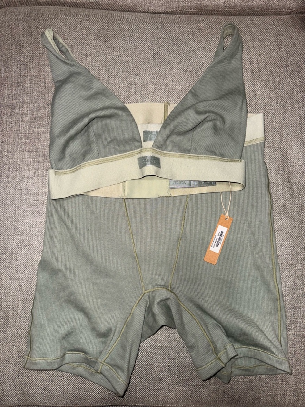 Skims - NWT Mineral Green Ribbed Bralette & High-Waist Shorts Set - Size Small